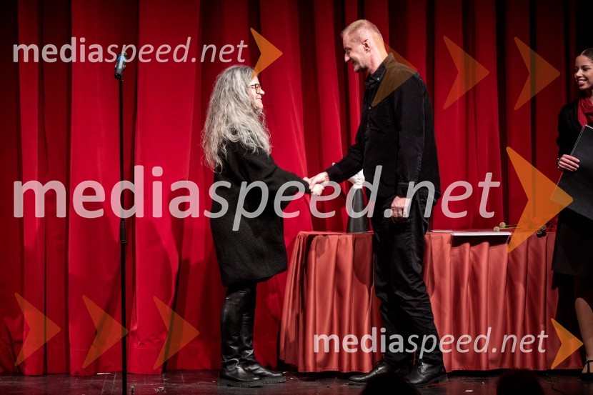  Jera Ivanc, prevajalka;  Alen Jelen, režiser, dramaturg, umetniški vodja, igralec53. Teden slovenske drame, otvoritev