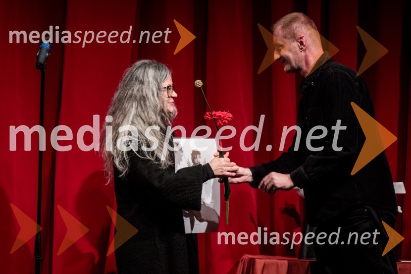  Jera Ivanc, prevajalka;  Alen Jelen, režiser, dramaturg, umetniški vodja, igralec53. Teden slovenske drame, otvoritev