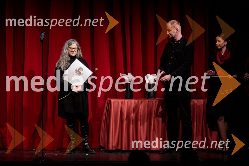  Jera Ivanc, prevajalka;  Alen Jelen, režiser, dramaturg, umetniški vodja, igralec53. Teden slovenske drame, otvoritev