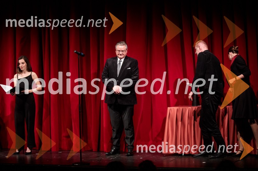  Tina Resman, igralka;  Dušan Mlakar, režiser;  Alen Jelen, režiser, dramaturg, umetniški vodja, igralec;  ... 53. Teden slovenske drame, otvoritev