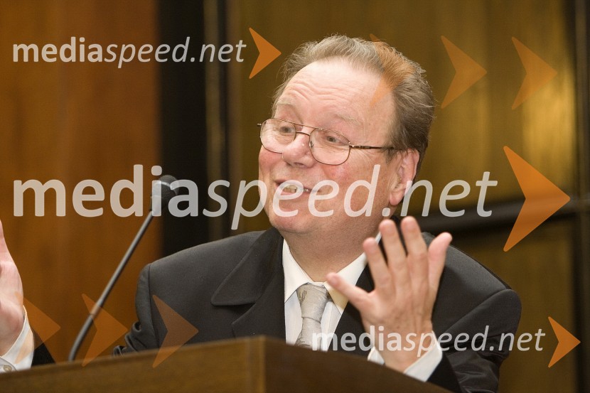 Peter Bedjanič, publicist in nagrajenec Sklada Josipa Jurčiča za leto 2008Podelitev nagrad sklada Josipa Jurčiča