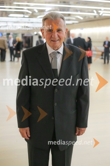  Miran Potrč, nekdanji poslanec Državnega zboraUmrl je Miran Potrč, nekdanji politik in pravnik