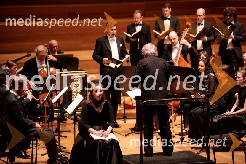  Miriam Feuersinger, sopran;  Patrick Grahl, tenor;  Frieder Bernius, dirigentKomorni zbor Stuttgart & Dvorna kapela Stuttgart, Cankarjev dom