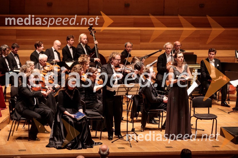  Miriam Feuersinger, sopran;  ... ;  Elvira Bill, altKomorni zbor Stuttgart & Dvorna kapela Stuttgart, Cankarjev dom