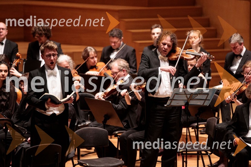  Jonas Müller, bas;  ... Komorni zbor Stuttgart & Dvorna kapela Stuttgart, Cankarjev dom