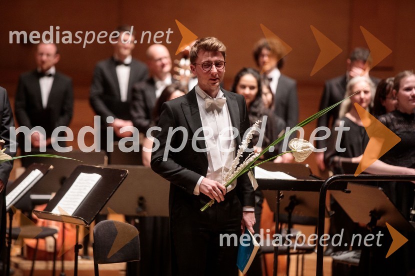  Jonas Müller, basKomorni zbor Stuttgart & Dvorna kapela Stuttgart, Cankarjev dom