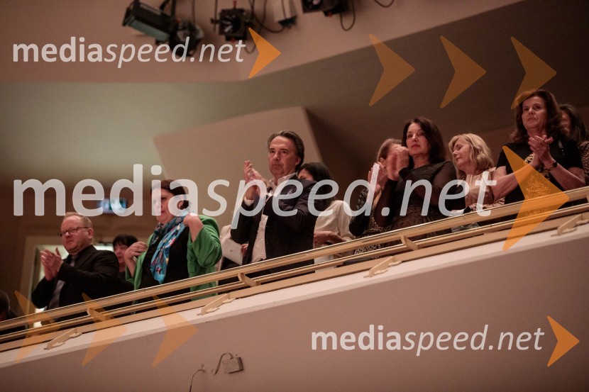  Uršula Cetinski, generalna direktorica, Cankarjev dom;  Tomislav  Čizmić, predsednik uprave, Mercator d.d.Komorni zbor Stuttgart & Dvorna kapela Stuttgart, Cankarjev dom