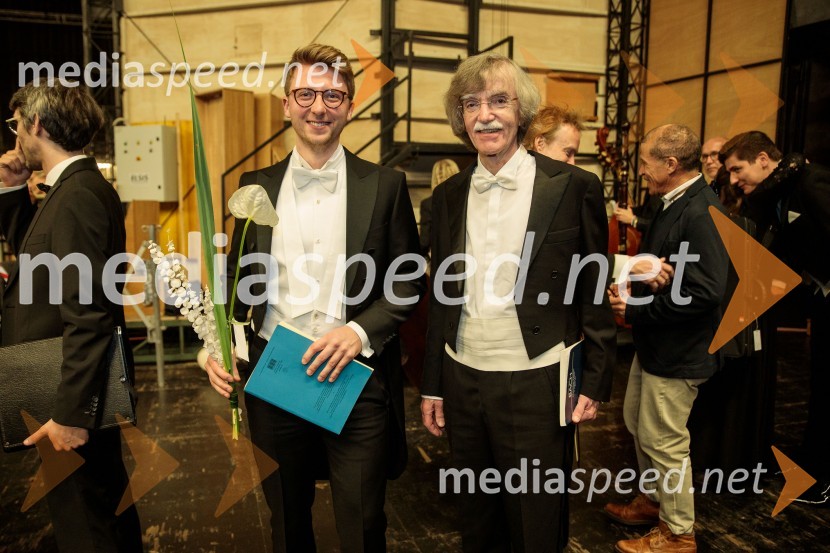  Jonas Müller, bas;  Gotthold Schwarz, JezusKomorni zbor Stuttgart & Dvorna kapela Stuttgart, Cankarjev dom