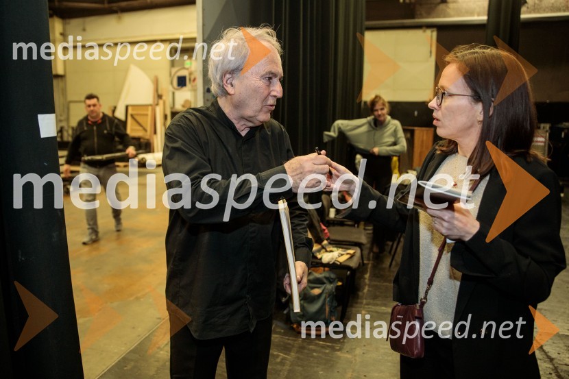  Frieder Bernius, dirigent;  ... Komorni zbor Stuttgart & Dvorna kapela Stuttgart, Cankarjev dom