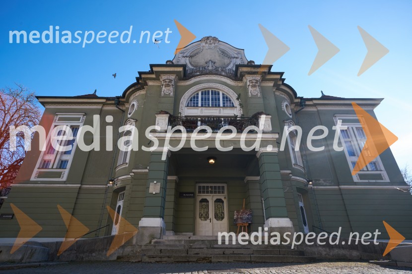 Mrakijada, premiera drame v SNG Ljubljana