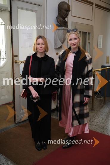  Manca G. Renko, metniška vodja, Festival literature sveta Fabula;  Eva Mahkovic, dramaturginjaMrakijada, premiera drame v SNG Ljubljana