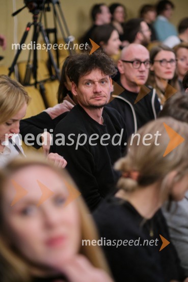  Primož Bezjak, igralec, plesalecMrakijada, premiera drame v SNG Ljubljana