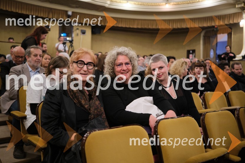 Mrakijada, premiera drame v SNG Ljubljana