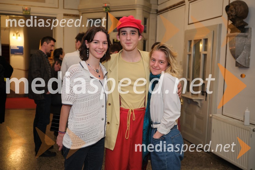  Puja Gruban Pohar;  Voranc Mandić, igralec;  ... Mrakijada, premiera drame v SNG Ljubljana