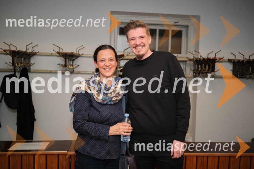 Mrakijada, premiera drame v SNG Ljubljana