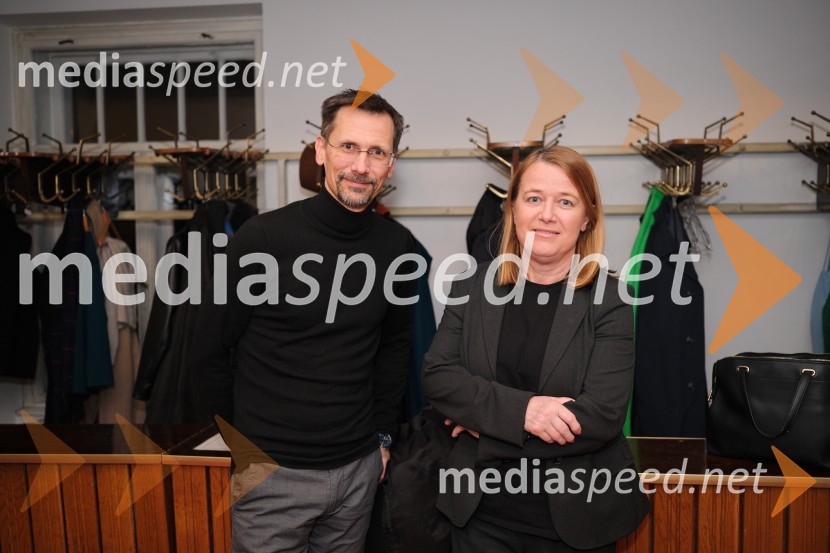  ... ;  Petra Škofic, vodja kabineta predsednika Vlade Republike SlovenijeMrakijada, premiera drame v SNG Ljubljana