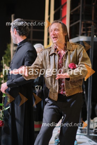  Marko  Mandić, igralecMrakijada, premiera drame v SNG Ljubljana