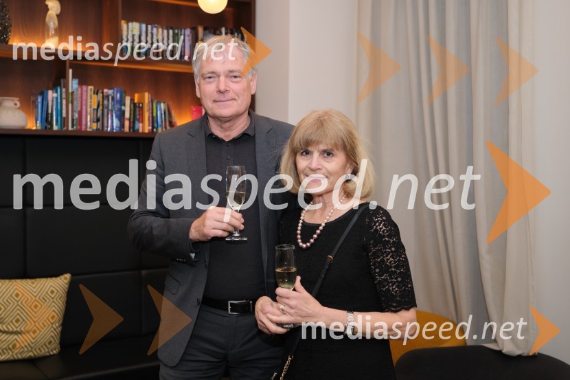 Mrakijada, premiera drame v SNG Ljubljana