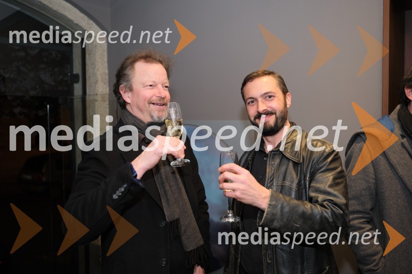 Mrakijada, premiera drame v SNG Ljubljana