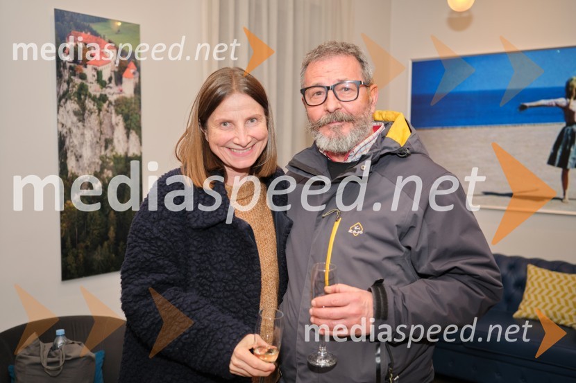 Mrakijada, premiera drame v SNG Ljubljana