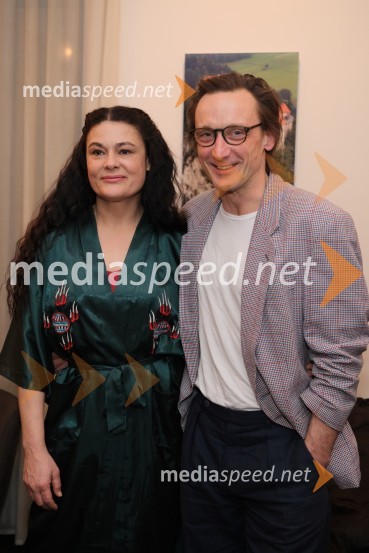  Pia Zemljič, igralka;  Marko  Mandić, igralecMrakijada, premiera drame v SNG Ljubljana