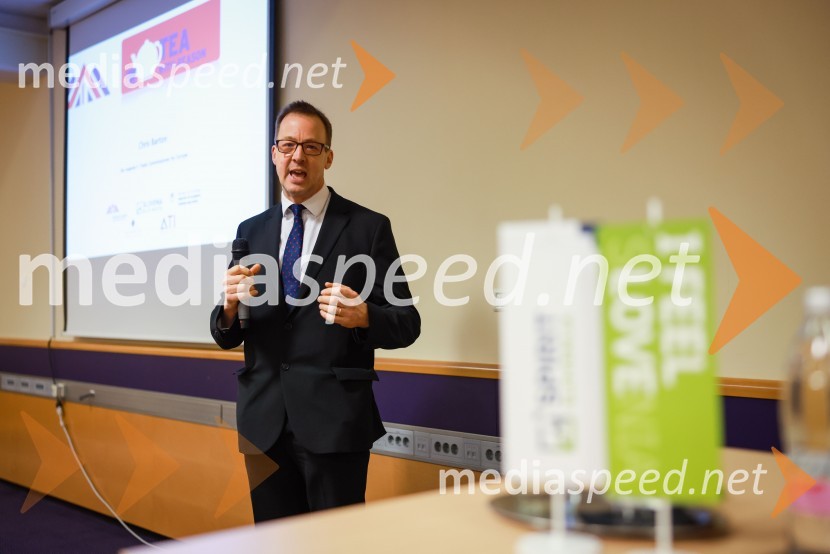  Chris Barton, visoki komisar britanske vlade za trgovino z EvropoČaj z razlogom: Poslovanje z Združenim kraljestvom, Kranjska Gora