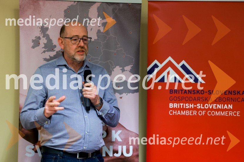  Rob Howland, Coffe Cup ConsultingČaj z razlogom: Poslovanje z Združenim kraljestvom, Kranjska Gora