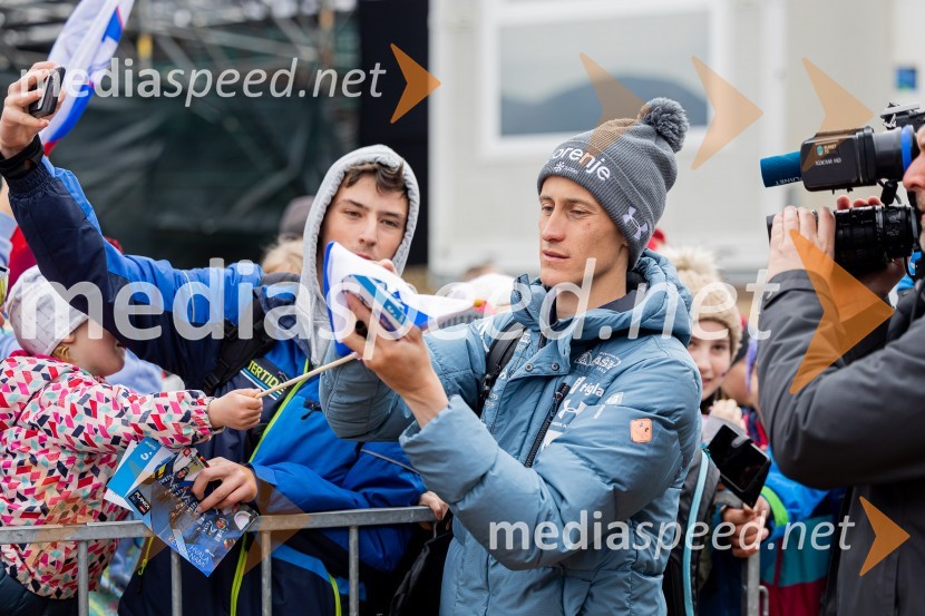  ... ;  Peter  Prevc, smučarski skakalecPlanica 2023, četrtek