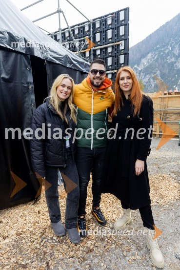  Melani Mekicar, radijska in televizijska voditeljica;  Challe Salle, glasbenik, raper;  Eva Boto, pevkaPlanica 2023, četrtek