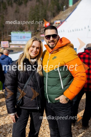  Melani Mekicar, radijska in televizijska voditeljica;  Challe Salle, glasbenik, raperPlanica 2023, četrtek