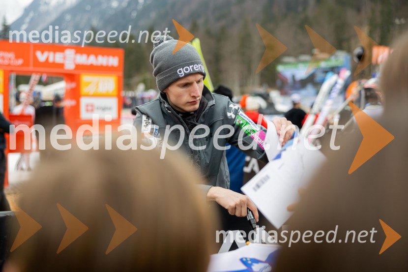  Lovro Kos, smučarski skakalecPlanica 2023, četrtek