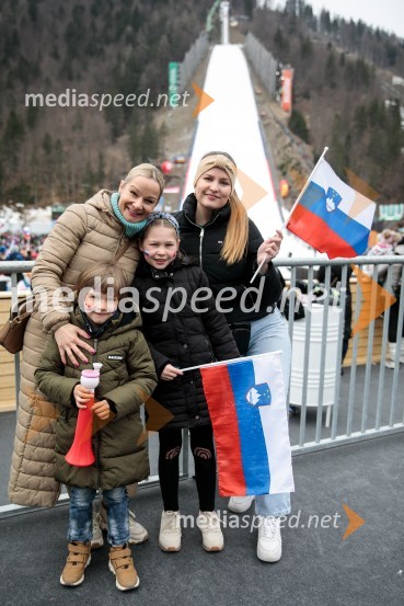  Maja Ambrož, vodja tržnega komuniciranja, AMZS d.d.;  ... ;  ... ;  ... Planica 2023, četrtek
