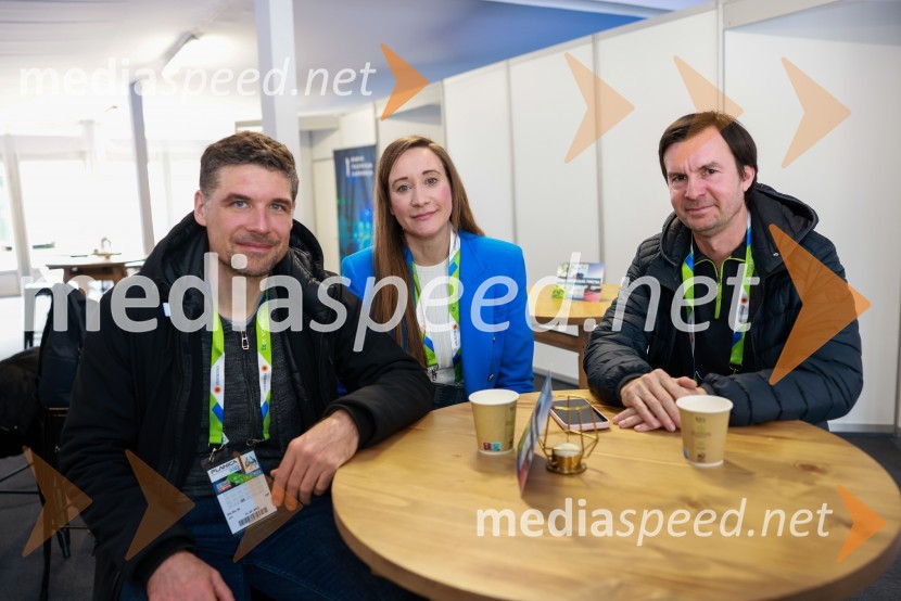 dr. Peter Gregorčič,  predsednik Programskega sveta, RTV Slovenija;  Tea Šavor;  Uroš Urbanija, v. d. direktorja Televizije Slovenija RTV Slovenija, srečanje s partnerji v PlaniciRTV Slovenija, srečanje s partnerji v Planici