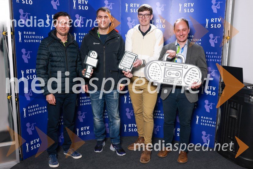  Uroš Urbanija, v. d. direktorja Televizije Slovenija RTV Slovenija, srečanje s partnerji v Planici;  Andrej Grah Whatmough, v. d. generalnega direktorja RTV Slovenija;  Anže Ančimer, MMC;  Nejc Jemec, odgovorni urednik, Val 202RTV Slovenija, srečanje s partnerji v Planici