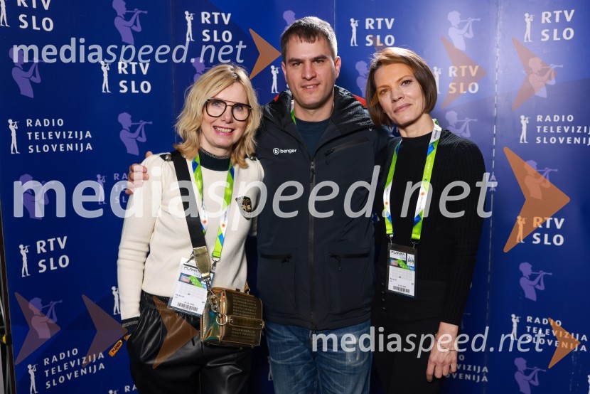  Polonca  Komar,  vodja Službe za komuniciranje RTV Slovenija;  Andrej Grah Whatmough, v. d. generalnega direktorja RTV Slovenija;  Vesna Zadravec, strokovna direktorica za področje tržnih dejavnosti in programskih vsebin, RTV SlovenijaRTV Slovenija, srečanje s partnerji v Planici