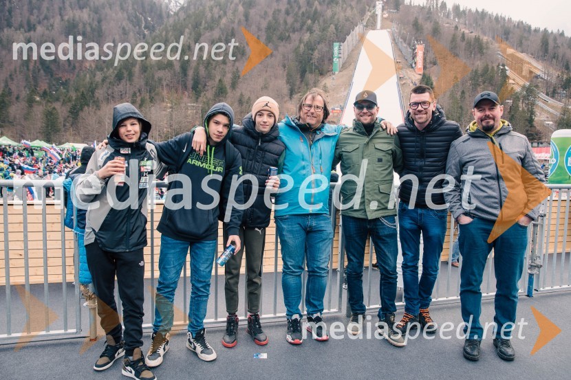  ... ;  ... ;  ... ;  ... ;  Tomi Meglič, glasbenik, pevec skupine Siddharta;  ... ;  ... Planica 2023, petek