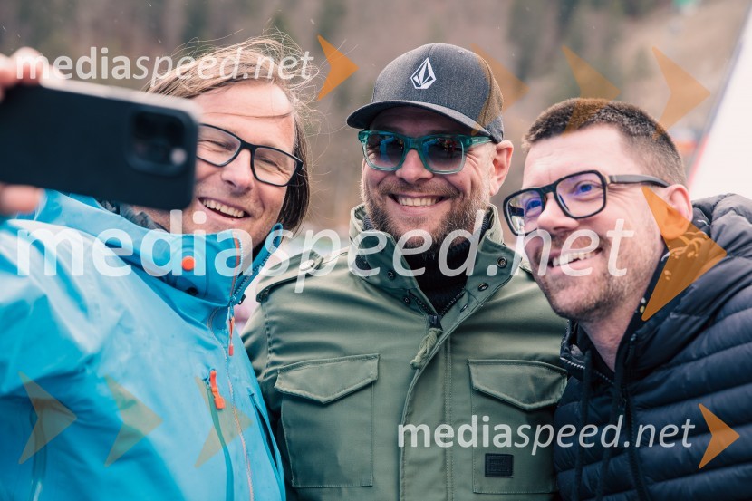  ... ;  Tomi Meglič, glasbenik, pevec skupine Siddharta;  ... Planica 2023, petek