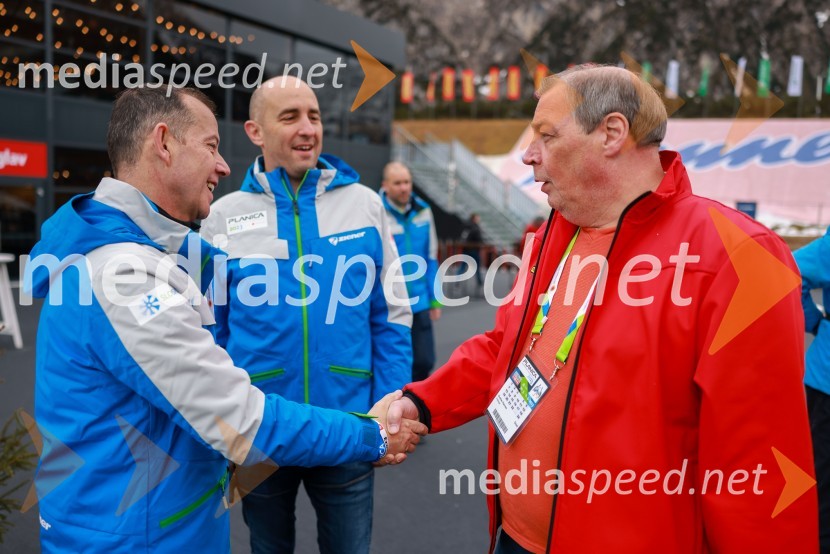  Enzo Smrekar, predsednik uprave Droge Kolinske in glavni direktor strateškega poslovnega področja v Atlantic Grupi, predsednik SZS, podpredsednik Olimpijskega komiteja Slovenije;  Jožko Križan, podjetnik;  Hannes Roither, tiskovni predstavnik, PalfingerPlanica 2023, sobota