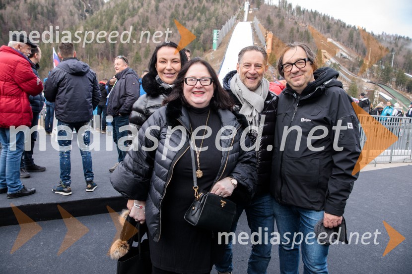  Melita Pipuš;  ... ;  John Denhof, predsednik uprave NKBM;  ... Planica 2023, sobota