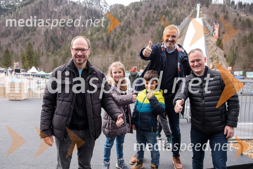  ... ;  ... ;  ... ;  Janez Cigler Kralj, nekdanji minister za delo, družino, socialne zadeve in enake možnosti, kandidat na predsedniških volitvah 2022;  ... Planica 2023, sobota