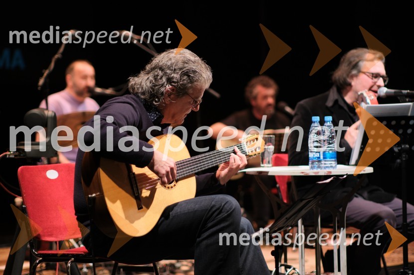  Aljoša Kosor, skupina Bossa de novoBossa de Novo na odru ljubljanske Drame