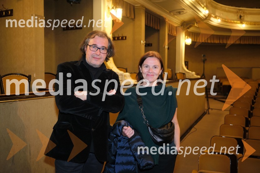  Primož Vitez, glasbenik, dramaturg, prevajalec;  ... Bossa de Novo na odru ljubljanske Drame