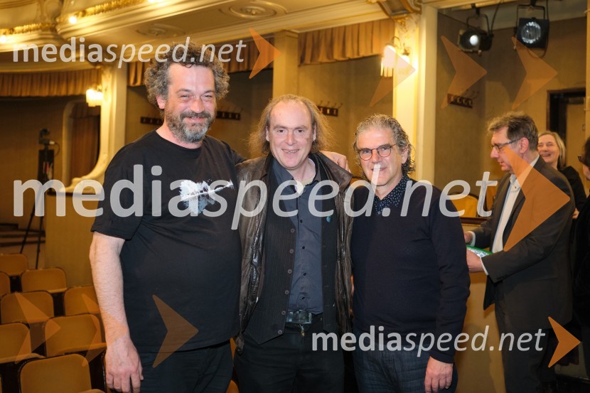  Marko Gregorič, pisec besedil, član skupine Bossa Bossa de Novo;   Andraž Polič, pesnik;  Aljoša Kosor, skupina Bossa de novoBossa de Novo na odru ljubljanske Drame