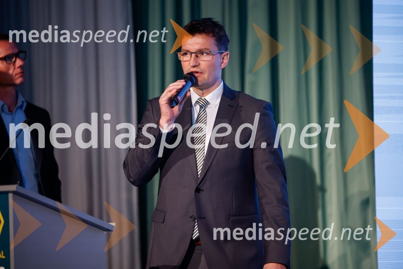  Rok Cizej, izvršni direktor logistike, PETROL d.d.10. mednarodni Logistični kongres