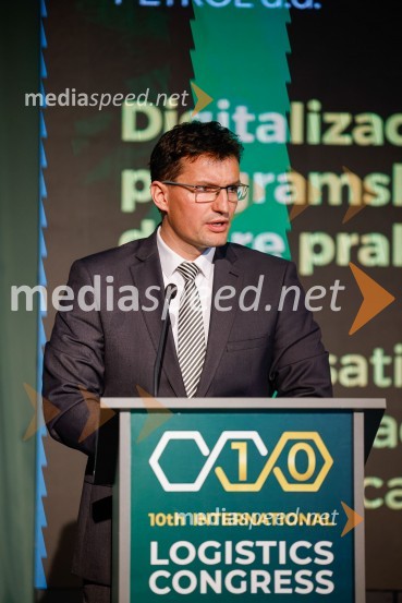  Rok Cizej, izvršni direktor logistike, PETROL d.d.10. mednarodni Logistični kongres