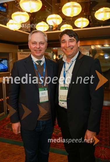  Janko Zrim, direktor podjetja Tehnis media;  Beno Fekonja, NK Triglav Kranj10. mednarodni Logistični kongres