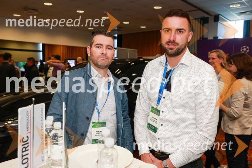  ... ;  Jure Pišek, Frigotransport Pišek & HSF d.o.o.10. mednarodni Logistični kongres