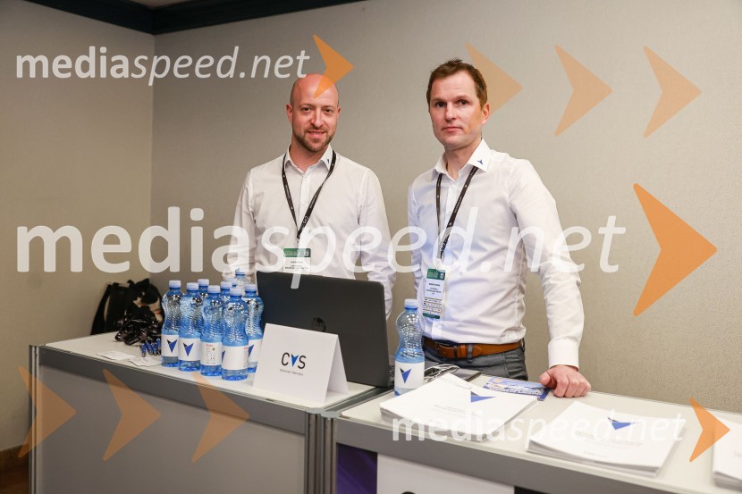  Ivo Mrvar, CVS Mobile, informacijske rešitve, d.d.;  Robert Rupnik, CVS Mobile, informacijske rešitve, d.d.10. mednarodni Logistični kongres