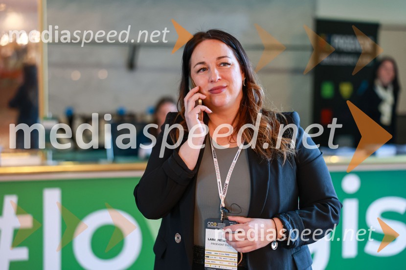  Lara Petkovšek, Proevent10. mednarodni Logistični kongres