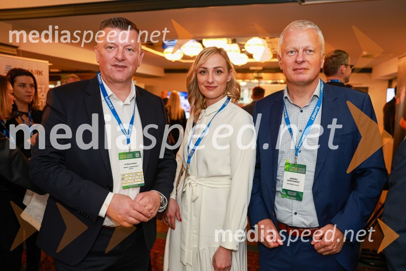  Dušan Kobal, Kobal Transport;  Katarina Ložar, Vizija Računovodstvo d.d.;  Andrej Boštjančič, SoftNet10. mednarodni Logistični kongres